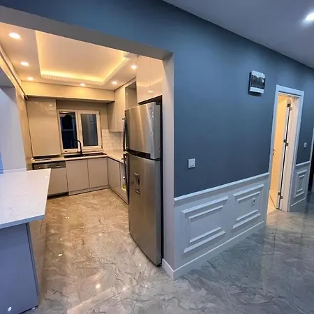 Muhtesem Konumda Somineli Lux Daire Apartman *
